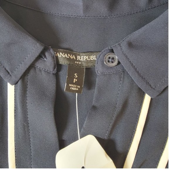 Banana Republic Blue Top Striped Button Down Shirt SP - Picture 5 of 10
